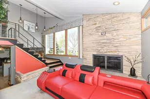 8947 N Santa Monica Blvd, Bayside, WI 53217 - Photo 21