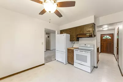 W173S7150  Grove St, Muskego, WI 53150 - Photo 11
