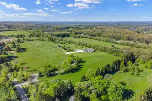 W359S4157 Bowe Ct, Ottawa, WI 53118 - Photo 3
