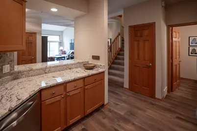 14785 W Wilbur Dr, New Berlin, WI 53151 - Photo 17