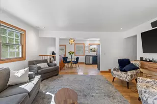 8613 W Ohio Ave, Milwaukee, WI 53227 - Photo 9