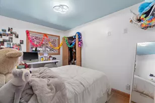 8613 W Ohio Ave, Milwaukee, WI 53227 - Photo 21