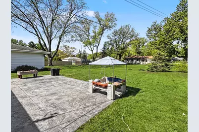 3633 S 158th St, New Berlin, WI 53151 - Photo 33