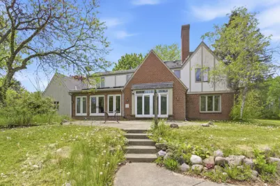 9090 N Green Brook Rd, River Hills, WI 53217 - Photo 3