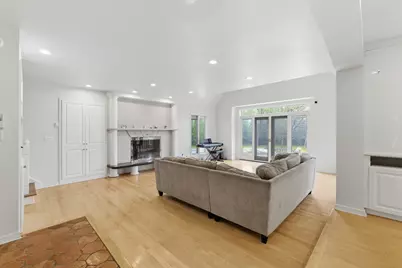9090 N Green Brook Rd, River Hills, WI 53217 - Photo 5
