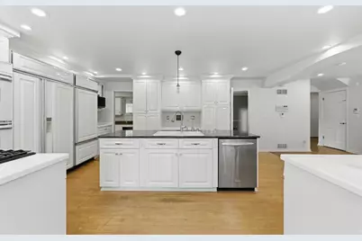 9090 N Green Brook Rd, River Hills, WI 53217 - Photo 7