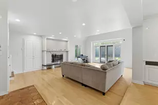 9090 N Green Brook Rd, River Hills, WI 53217 - Photo 7
