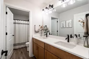 3640 Madison St, Waukesha, WI 53188 - Photo 31