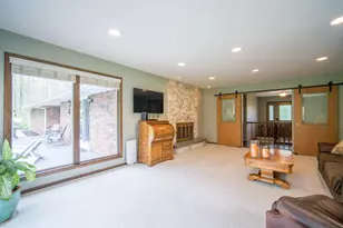 5307 Woodstone Dr, Hartford, WI 53086 - Photo 17