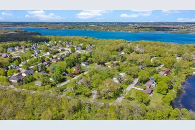 235  Evergreen Ln, Twin Lakes, WI 53181 - Photo 7