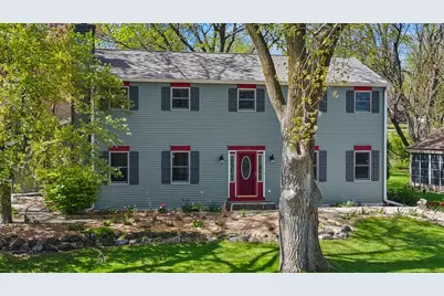 235  Evergreen Ln, Twin Lakes, WI 53181 - Photo 3