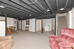 4265 S 68th St, Greenfield, WI 53220 - Photo 23