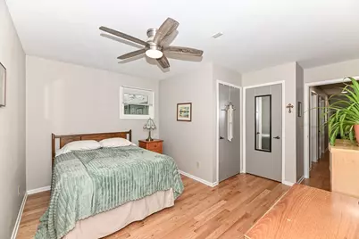 4265 S 68th St, Greenfield, WI 53220 - Photo 17