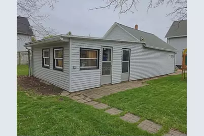 1420  Hawthorne Ave, Two Rivers, WI 54241 - Photo 31