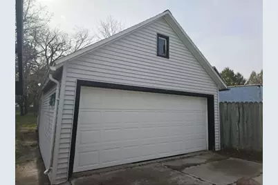 1420  Hawthorne Ave, Two Rivers, WI 54241 - Photo 29