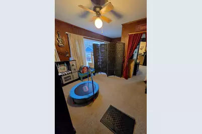 1420  Hawthorne Ave, Two Rivers, WI 54241 - Photo 3