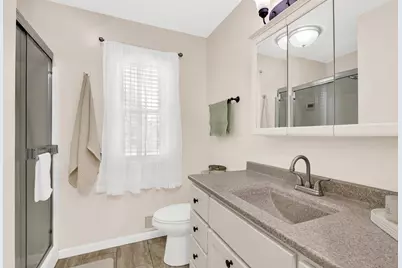 780 W Cardinal Cir, Oak Creek, WI 53154 - Photo 23