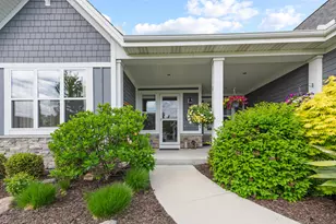 N119W5754 James Cir, Cedarburg, WI 53012 - Photo 3