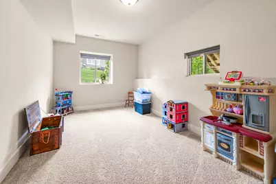 N119W5754  James Cir, Cedarburg, WI 53012 - Photo 45