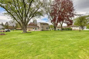 W164N9695 Water St, Germantown, WI 53022 - Photo 31