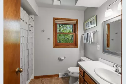 S45W25745  Underwood Ct, Waukesha, WI 53189 - Photo 27