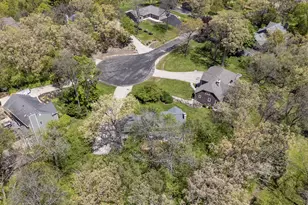 S45W25745 Underwood Ct, Waukesha, WI 53189 - Photo 45