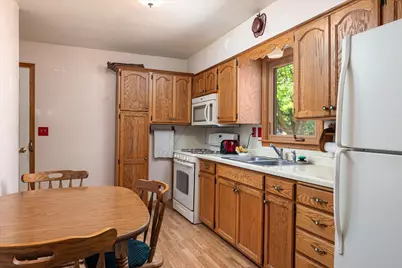 503  9th St, La Crescent, MN 55947 - Photo 9