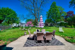 2916 W Valanna Ct, Glendale, WI 53209 - Photo 31