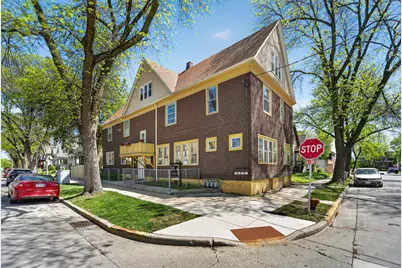2802 N Weil St, Milwaukee, WI 53212 - Photo 1