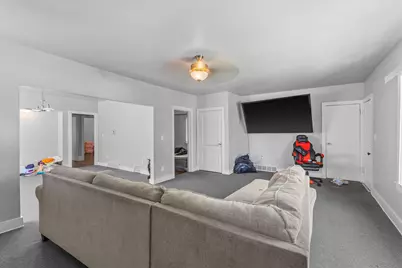 2713 N 44th St #2715, Milwaukee, WI 53210 - Photo 13
