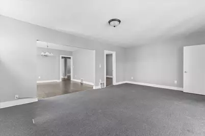 2713 N 44th St #2715, Milwaukee, WI 53210 - Photo 3