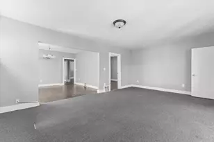 2713 N 44th St, Milwaukee, WI 53210 - Photo 3