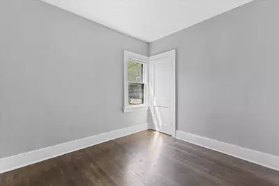 2713 N 44th St #2715, Milwaukee, WI 53210 - Photo 11