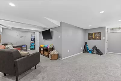 4634 N Idlewild Ave, Whitefish Bay, WI 53211 - Photo 29
