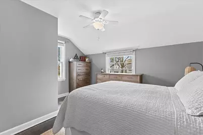 4634 N Idlewild Ave, Whitefish Bay, WI 53211 - Photo 21