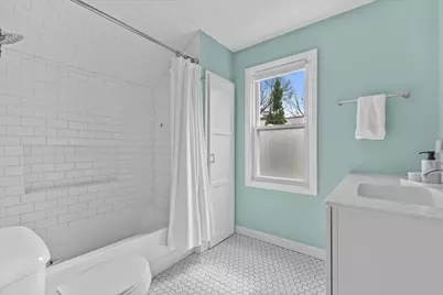 4634 N Idlewild Ave, Whitefish Bay, WI 53211 - Photo 27