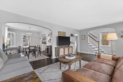 4634 N Idlewild Ave, Whitefish Bay, WI 53211 - Photo 11