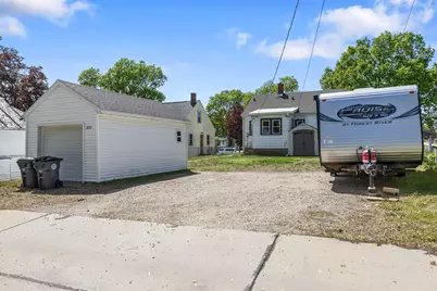 2231  14th St, La Crosse, WI 54601 - Photo 15