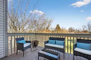 996 Bedford Ct, Racine, WI 53406 - Photo 17