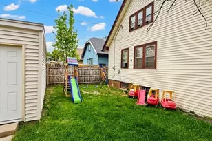 3021 N 38th St, Milwaukee, WI 53210 - Photo 23
