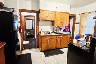 3021 N 38th St, Milwaukee, WI 53210 - Photo 11
