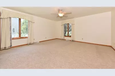 W306S2834  Wild Berry Ln, Genesee, WI 53188 - Photo 23
