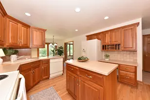 W306S2834 Wild Berry Ln, Genesee, WI 53188 - Photo 19