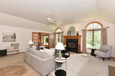 W306S2834  Wild Berry Ln, Genesee, WI 53188 - Photo 9