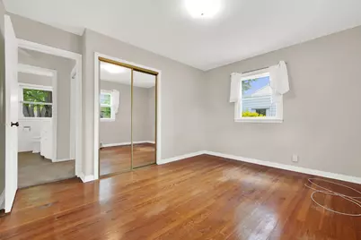 N85W17124  Lee Pl, Menomonee Falls, WI 53051 - Photo 11