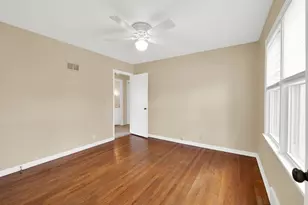N85W17124 Lee Pl, Menomonee Falls, WI 53051 - Photo 7