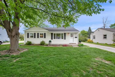 N85W17124  Lee Pl, Menomonee Falls, WI 53051 - Photo 21