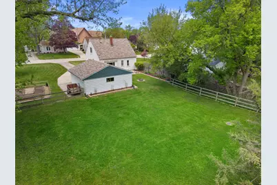 8076 N 45th St, Brown Deer, WI 53223 - Photo 3