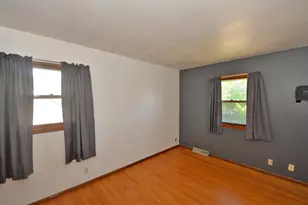 8732 Westbrook Dr, Sturtevant, WI 53177 - Photo 9