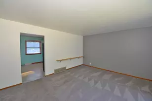 8732 Westbrook Dr, Sturtevant, WI 53177 - Photo 15